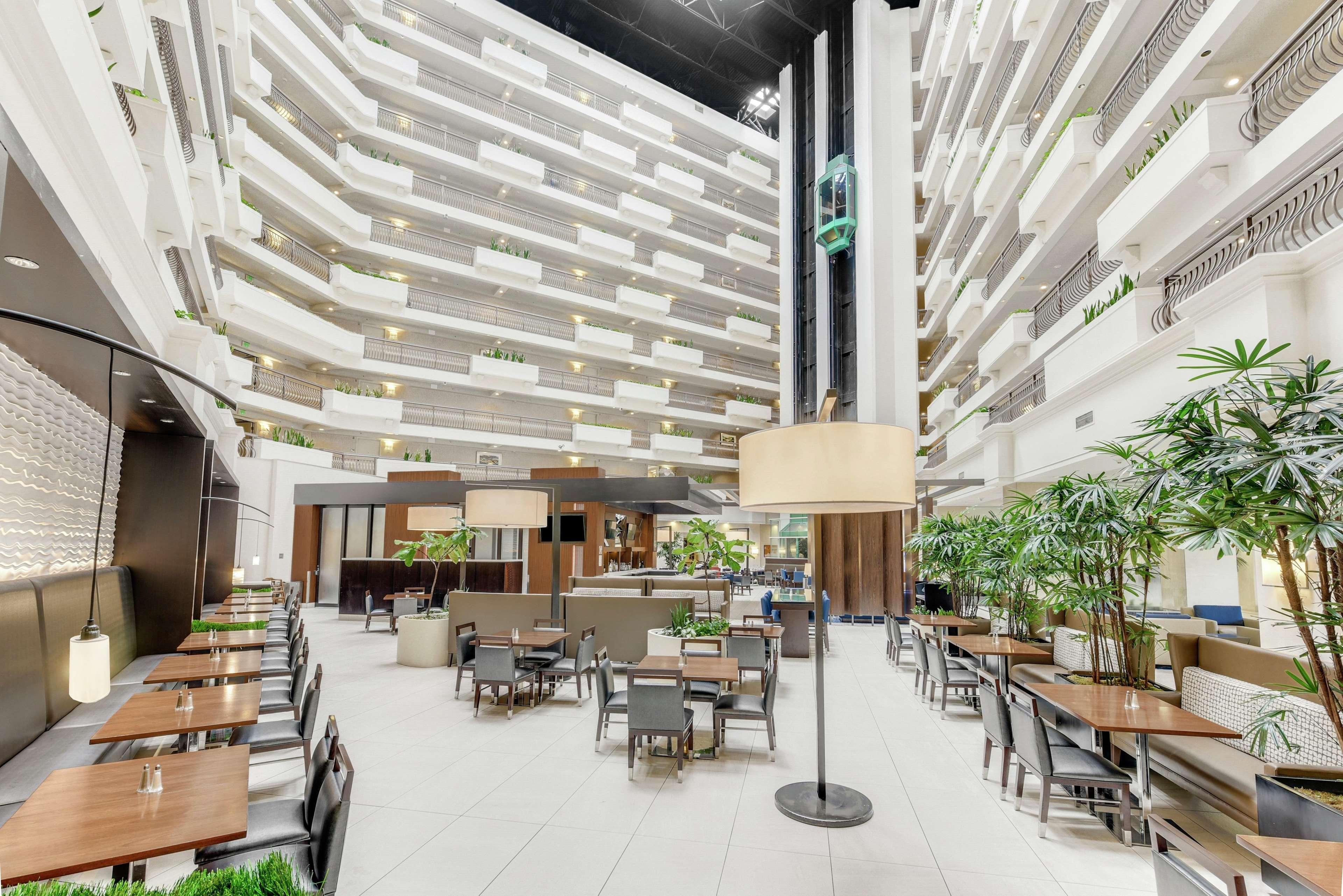 Embassy Suites By Hilton Anaheim-Orange Экстерьер фото